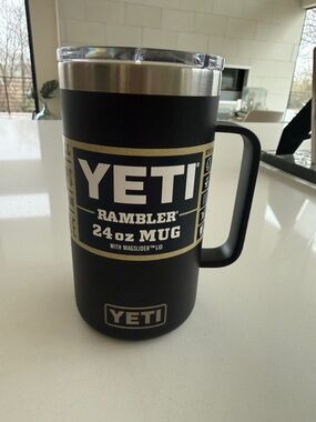 Yeti Black Rambler 24 oz Mug with Handle